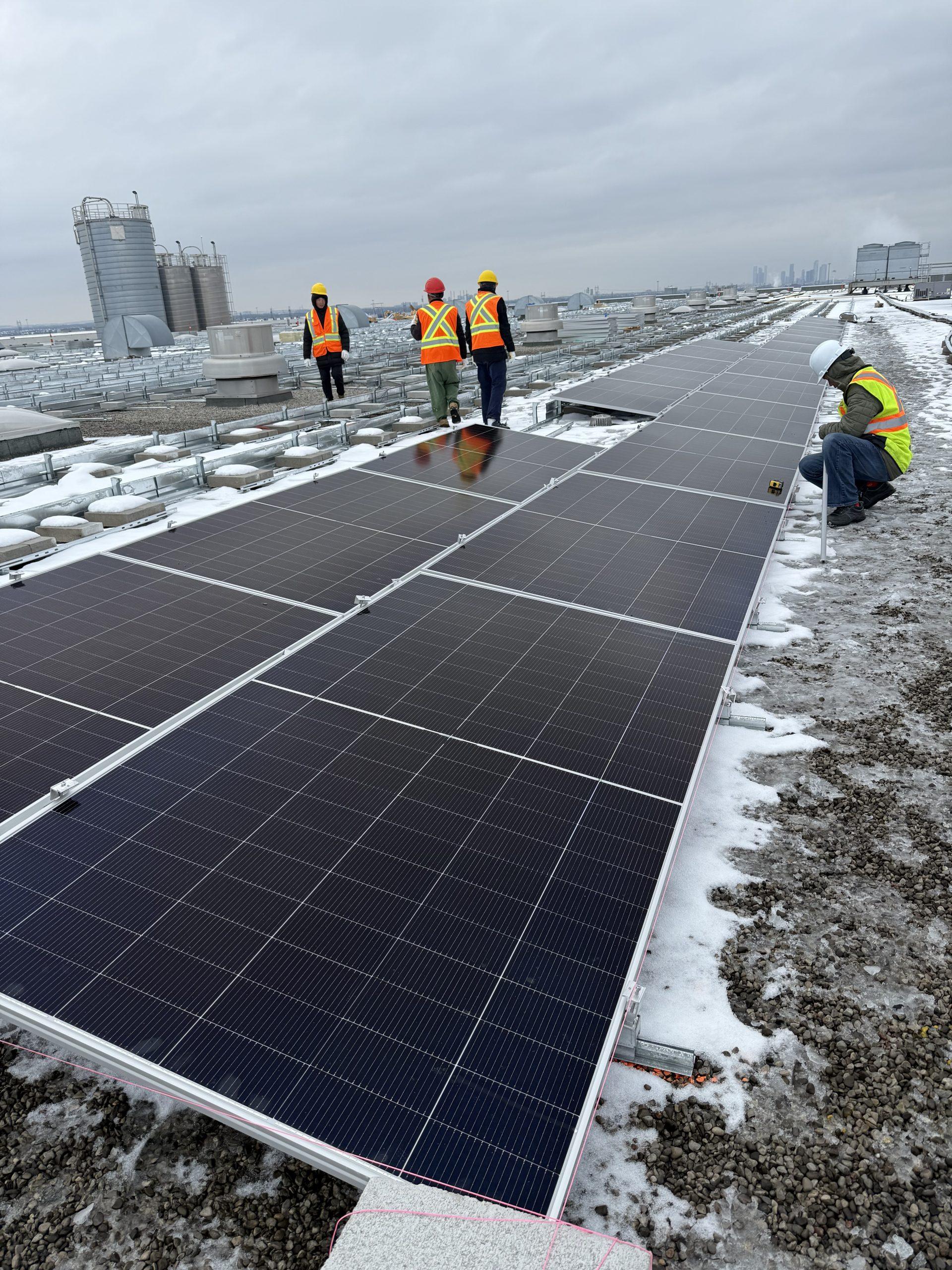 Do Solar Panels Work in Canadian Winters? Here’s What Ontario Manufacturers Should Know