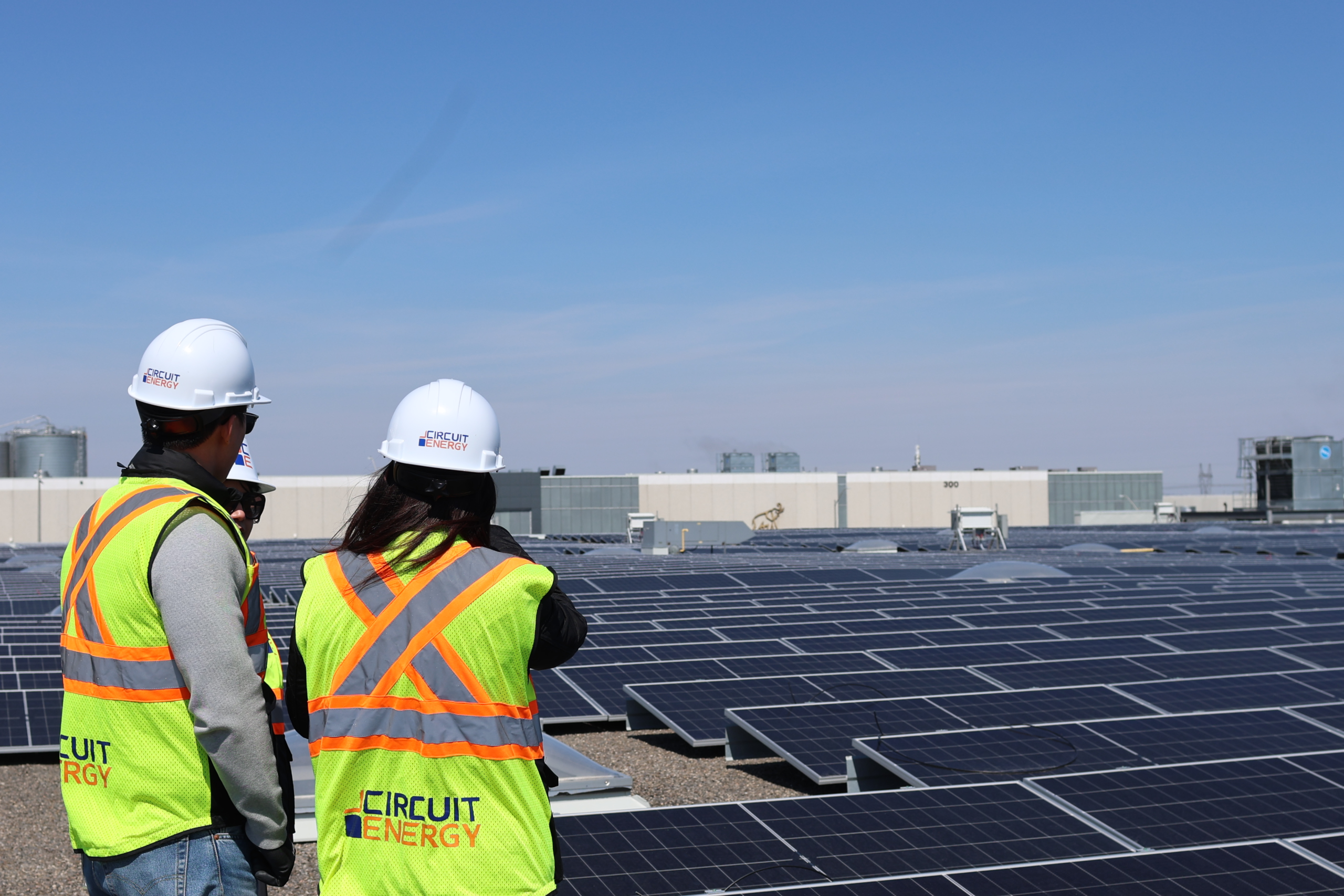 Commercial rooftop solar installation on an Ontario industrial facility